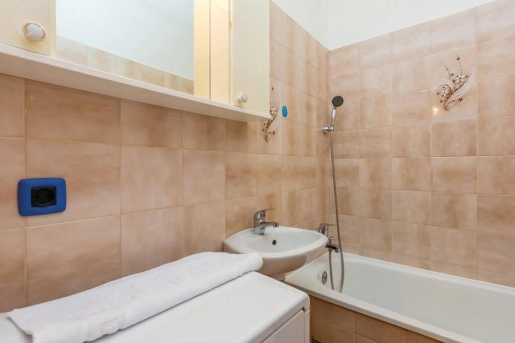Appartement Apartman Anica à Zgaljic Extérieur photo