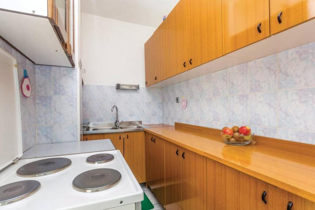 Appartement Apartman Anica à Zgaljic Extérieur photo